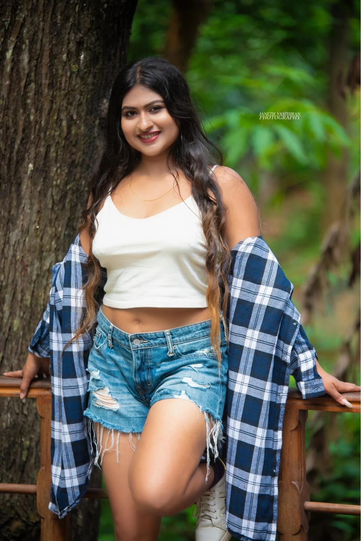 ISHANI - Sri Lankan Photoshoot Gallery (9)
