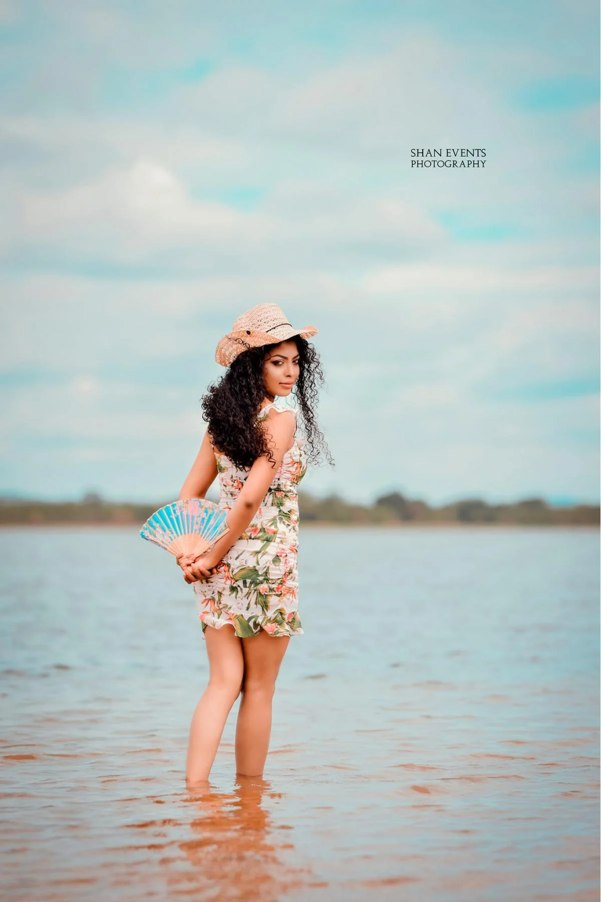 Irushi Wicramasinghe - Sri Lankan Photoshoot Gallery (8)