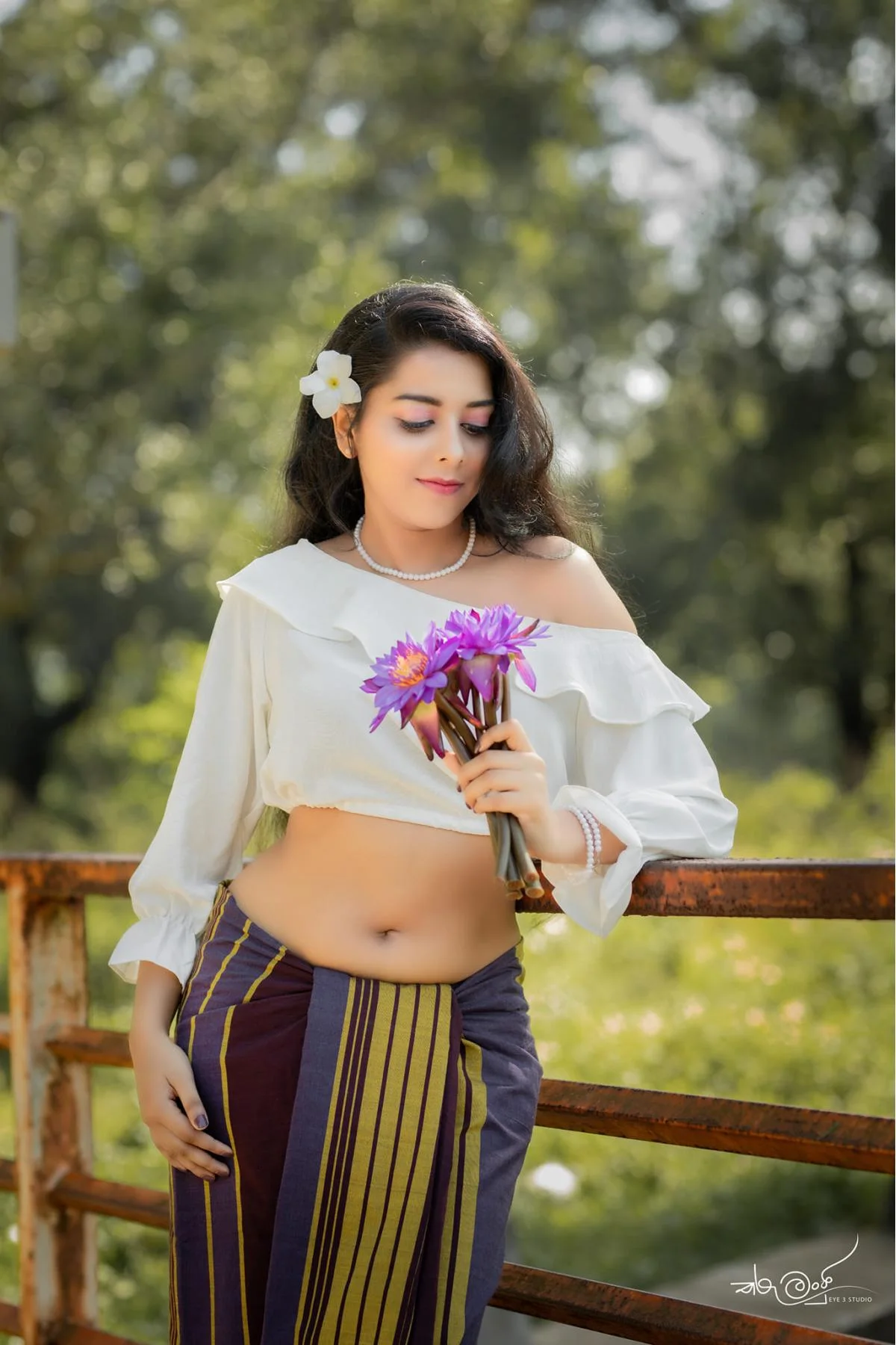 Rashmi - Sri Lankan Photoshoot Gallery (6)