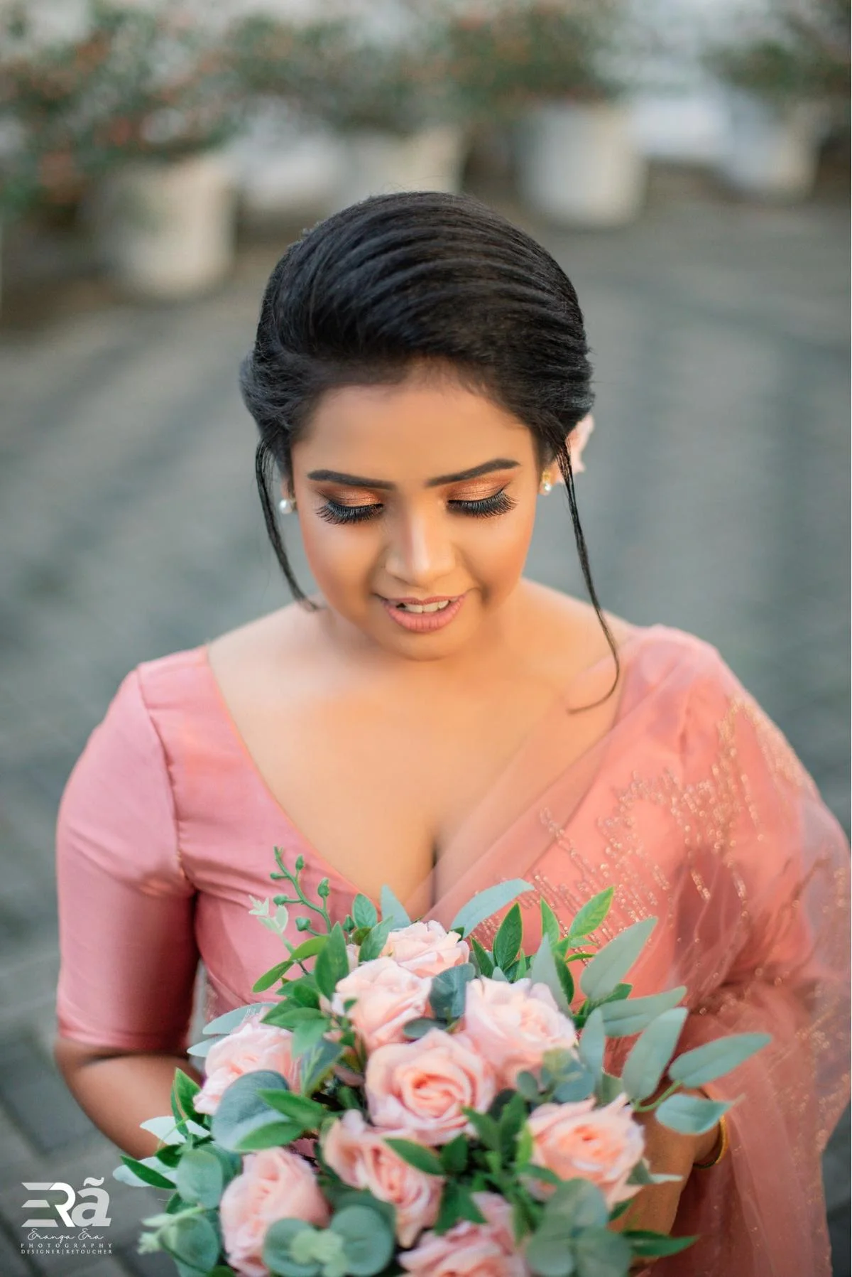 Dilum & Pawani - Sri Lankan Photoshoot Gallery (6)