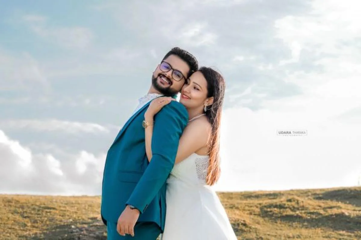 Dakshi & Santhosh  - Sri Lankan Photoshoot Gallery (6)
