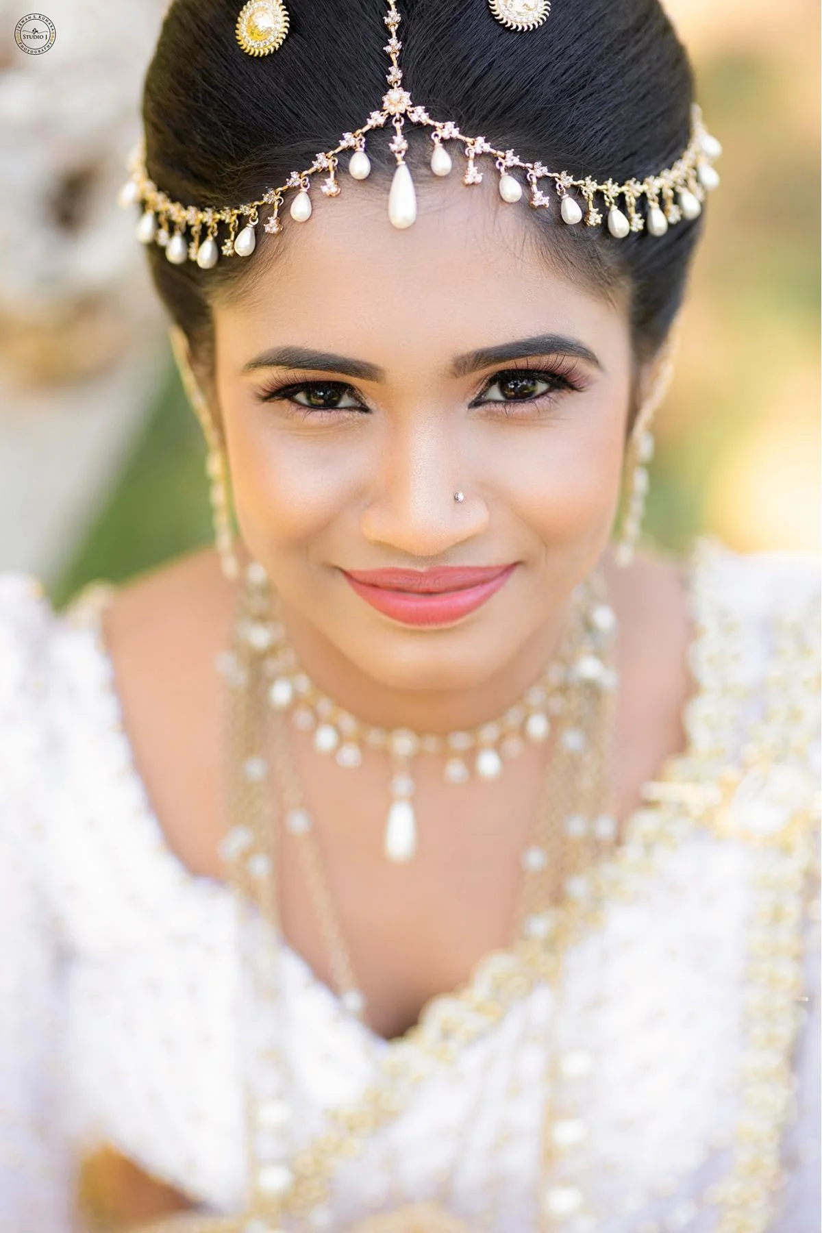 Gimhani & Dhananjaya - Sri Lankan Photoshoot Gallery (6)