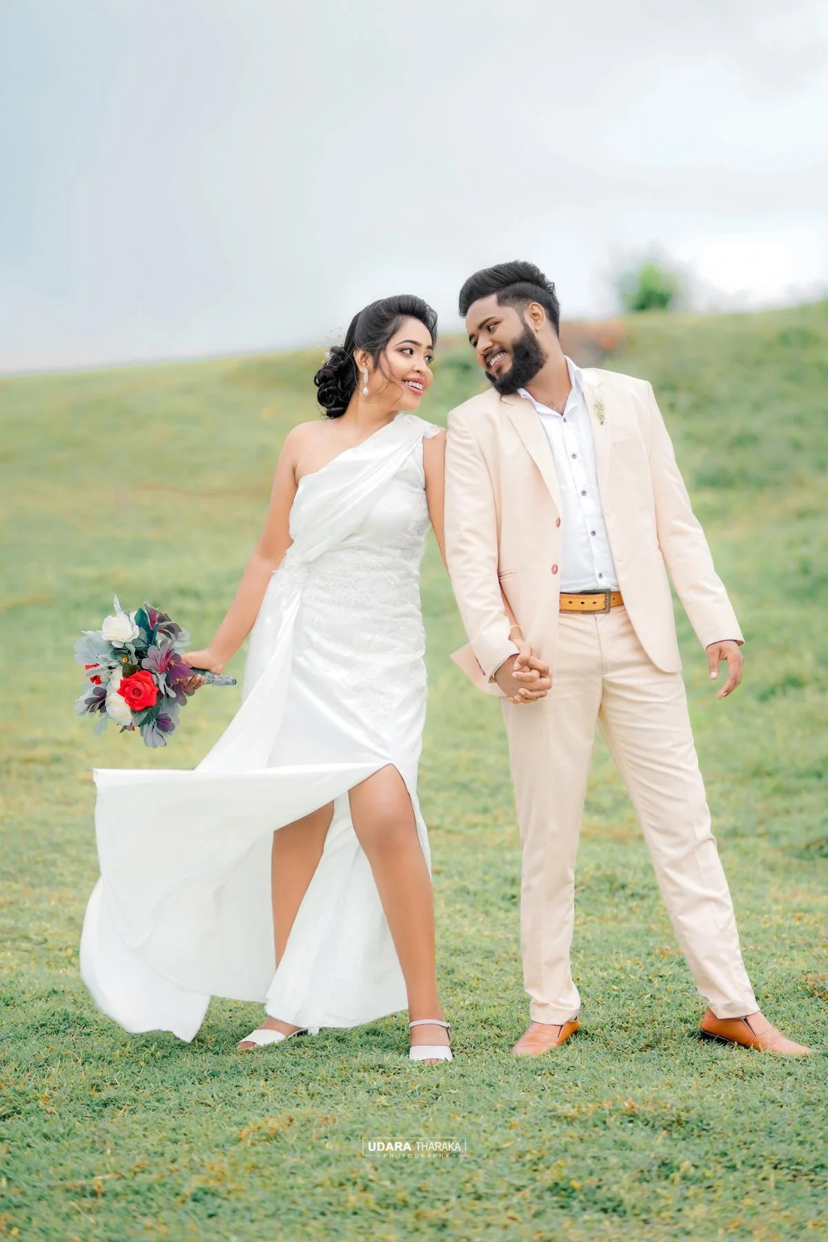Viranga & Chathuni - Sri Lankan Photoshoot Gallery (6)