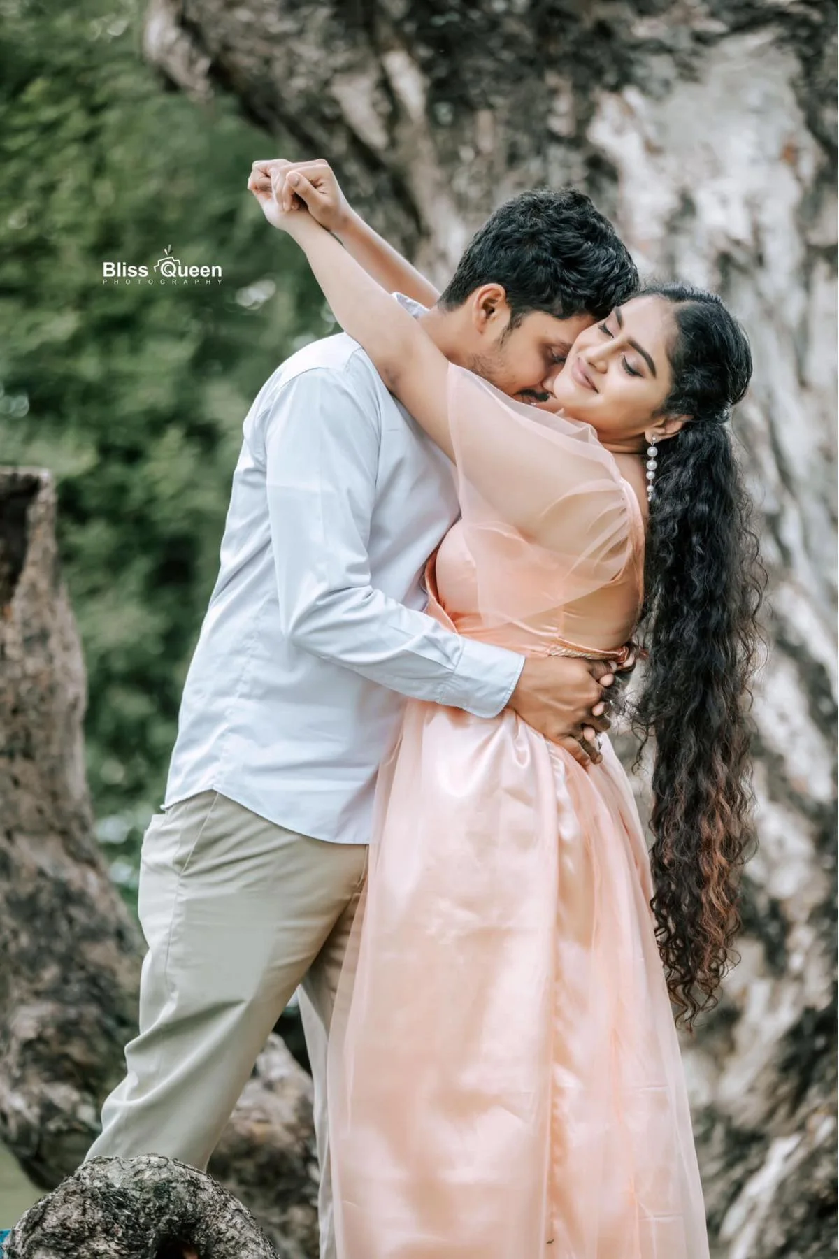 Vimukthi & Mirshani - Sri Lankan Photoshoot Gallery (6)