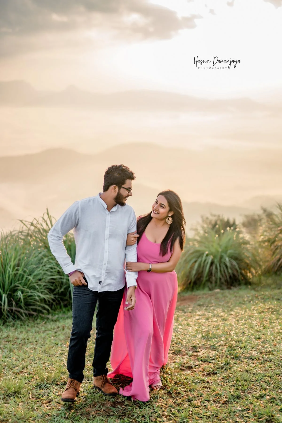 Amaya & Buddhika - Sri Lankan Photoshoot Gallery (7)