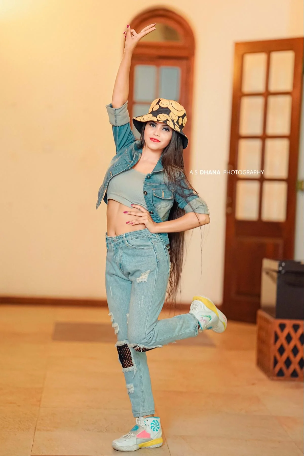 CHARU - Sri Lankan Photoshoot Gallery (9)