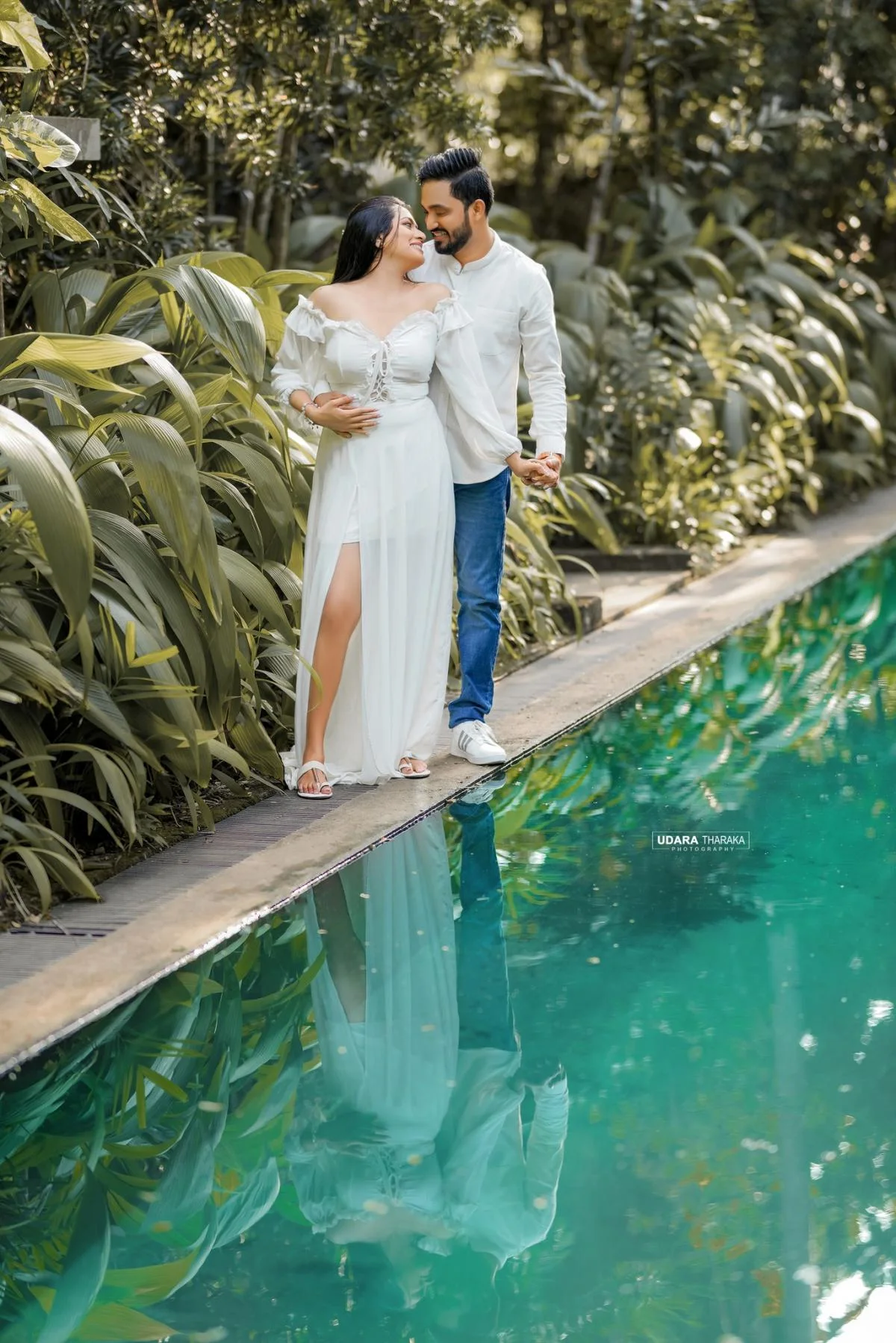 Hashini & Chinthaka - Sri Lankan Photoshoot Gallery (11)