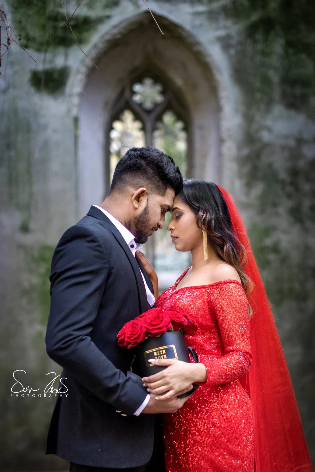 Senu & Dulan - Sri Lankan Photoshoot Gallery (10)