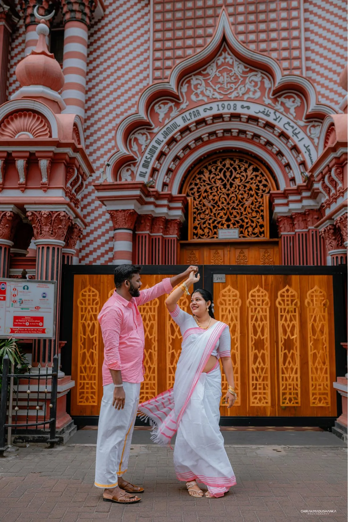 RAVINDU & THAKSHILA - Sri Lankan Photoshoot Gallery (7)