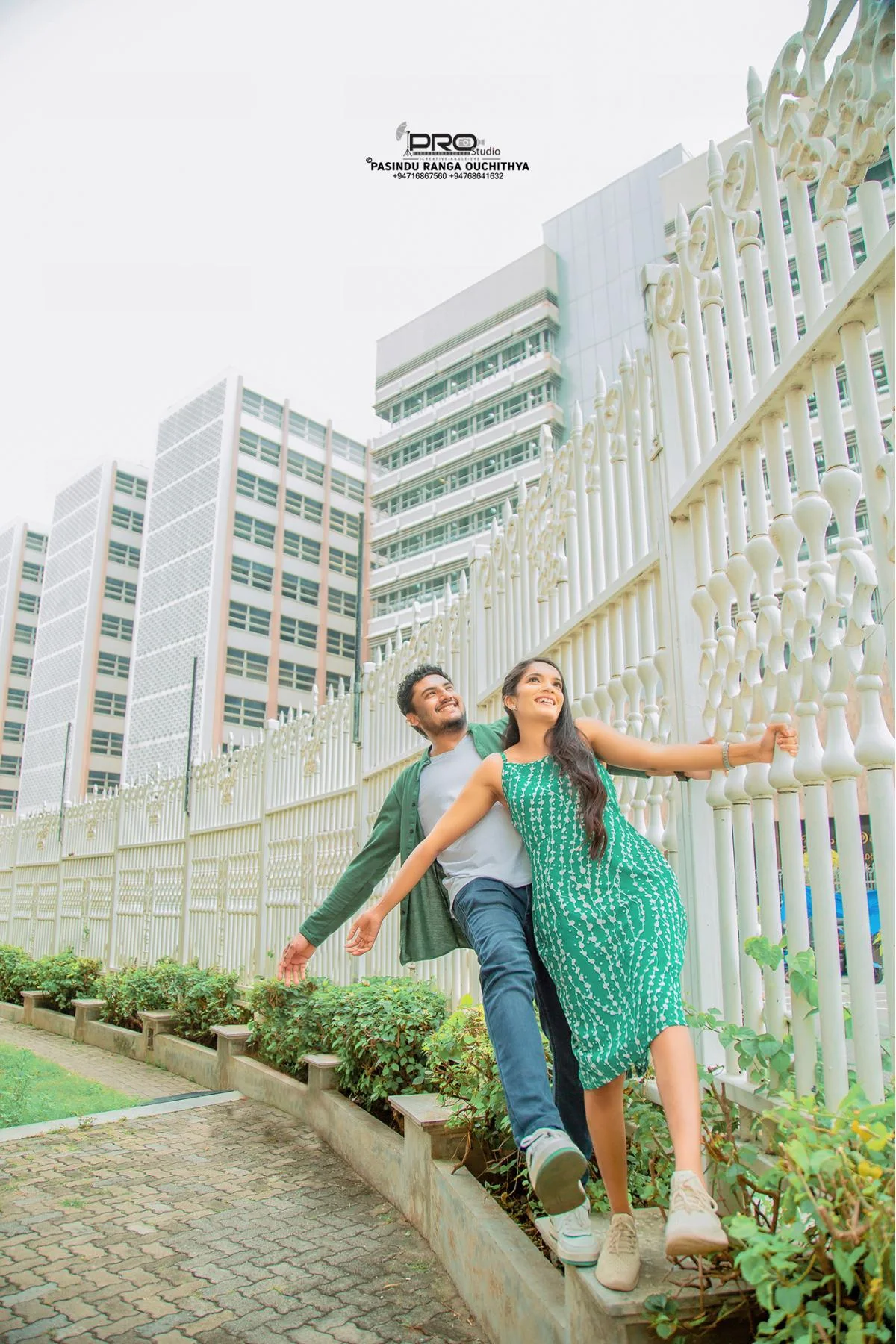 Sewwandi & Tharindu - Sri Lankan Photoshoot Gallery (8)