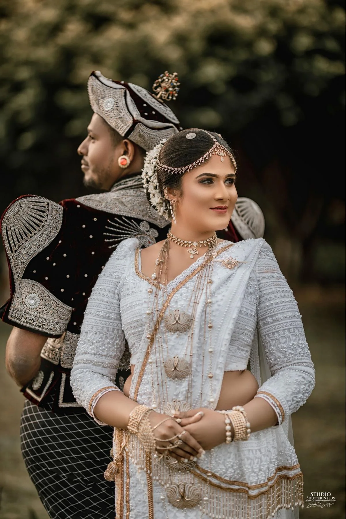 Apoorwa & Manoj - Sri Lankan Photoshoot Gallery (7)