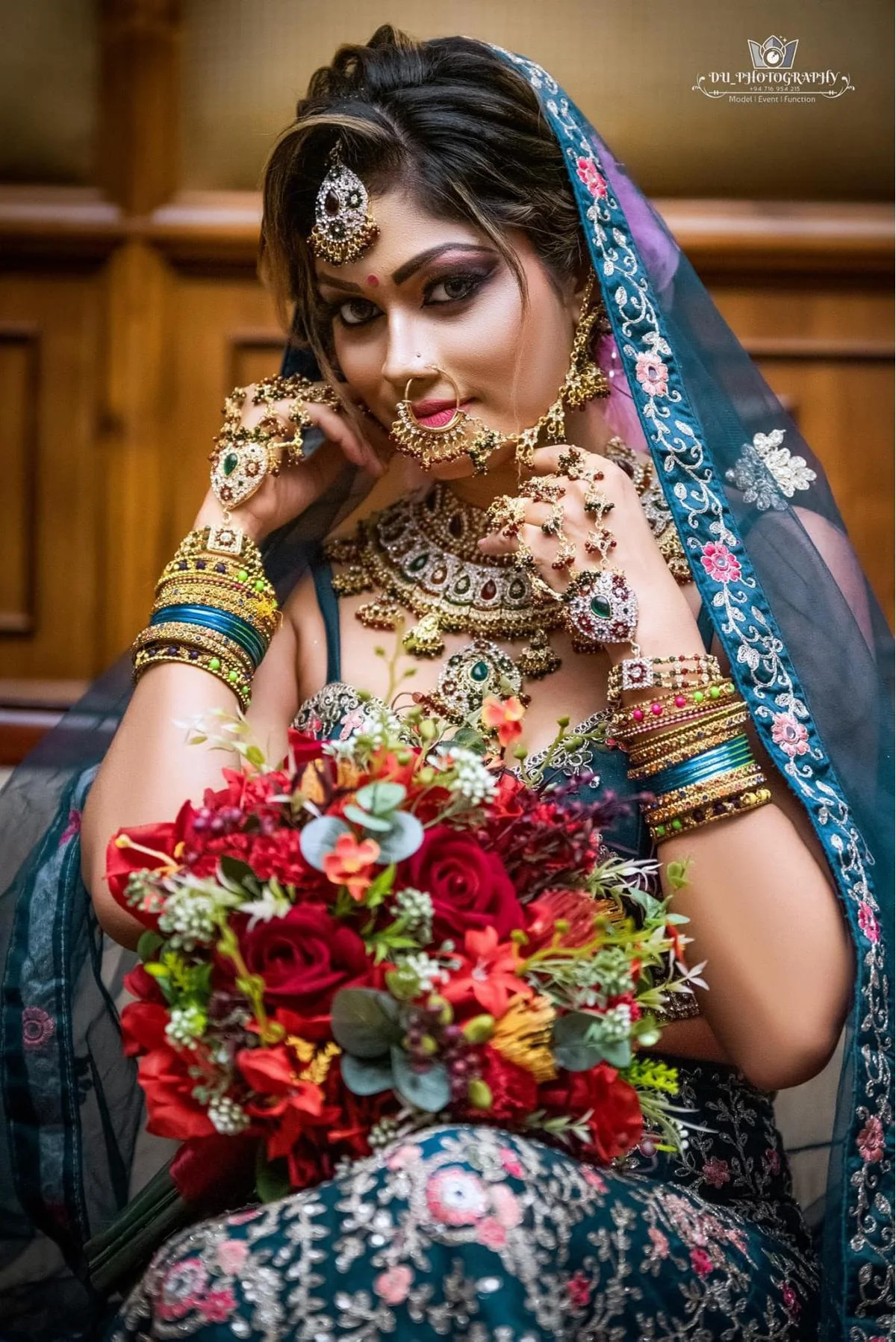 Seshini  - Sri Lankan Photoshoot Gallery (8)
