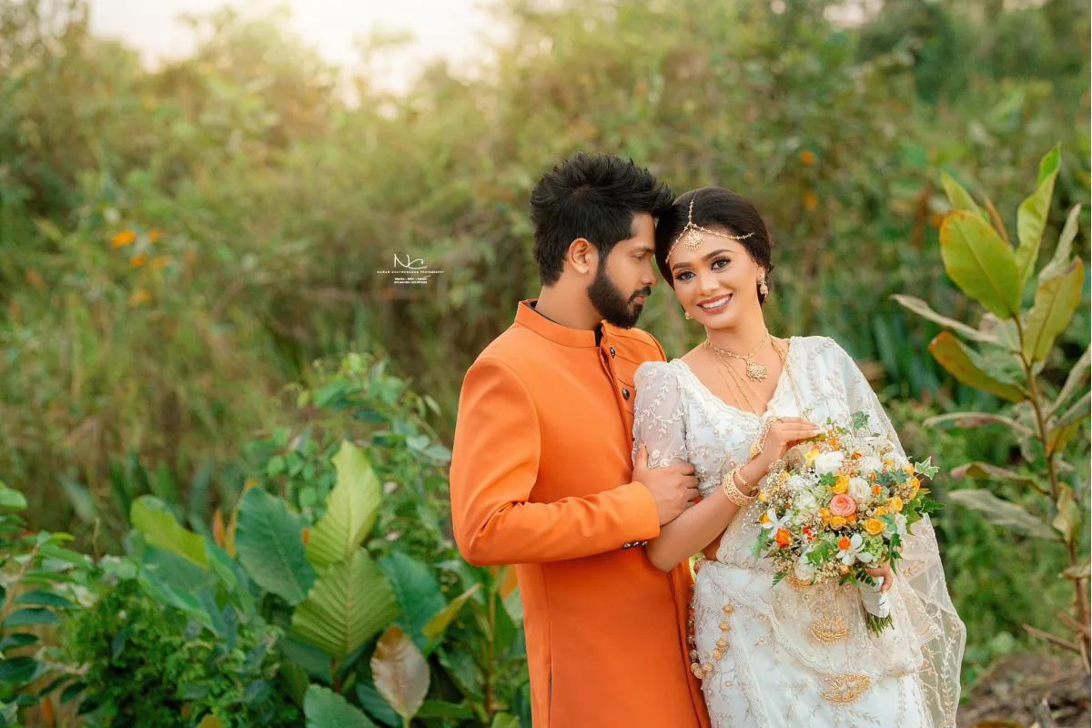 Lahiru & Shavari - Sri Lankan Photoshoot Gallery (7)