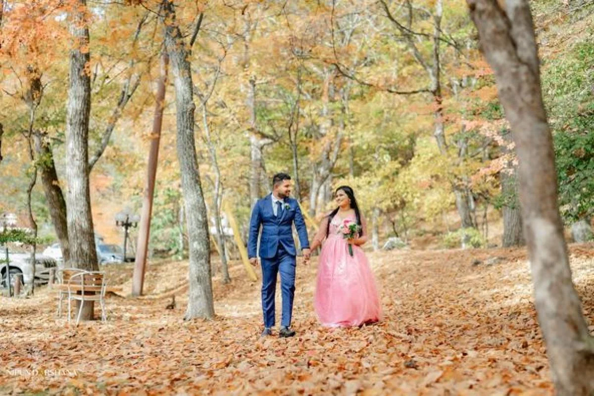 Krishan & Lashini - Sri Lankan Photoshoot Gallery (7)
