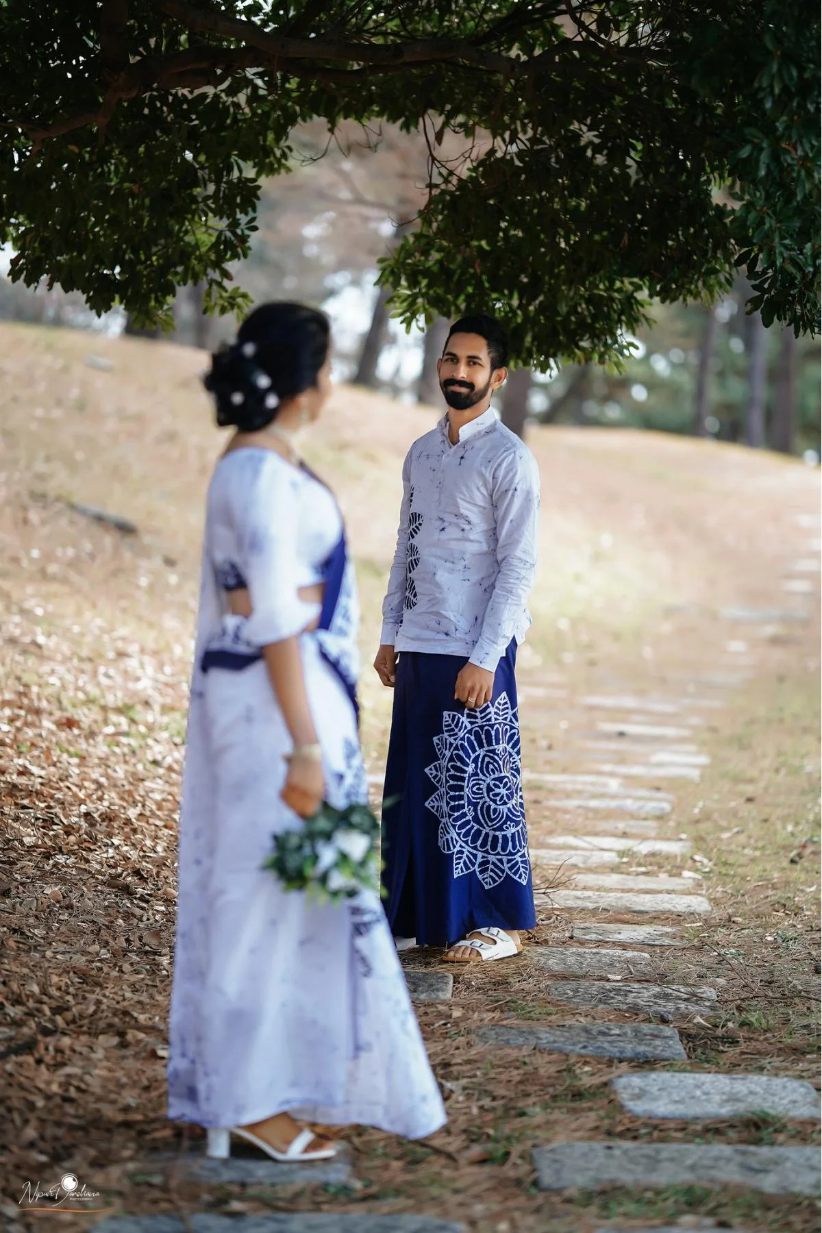 Bhanuka & Shanika - Sri Lankan Photoshoot Gallery (17)