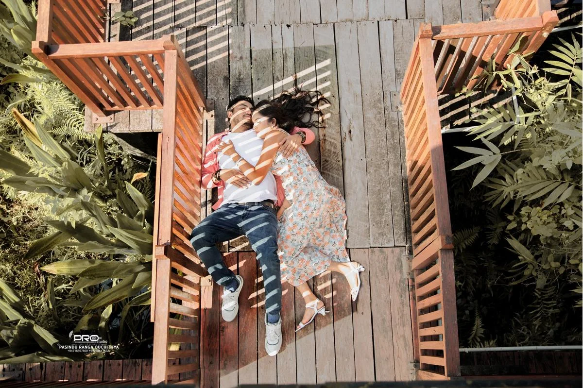 Sewwandi & Tharindu - Sri Lankan Photoshoot Gallery (9)