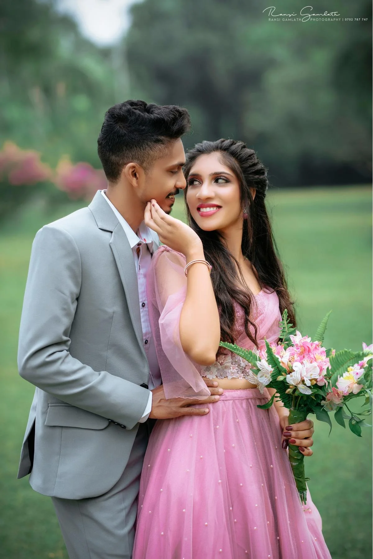 Hiru & Sisitha - Sri Lankan Photoshoot Gallery (10)