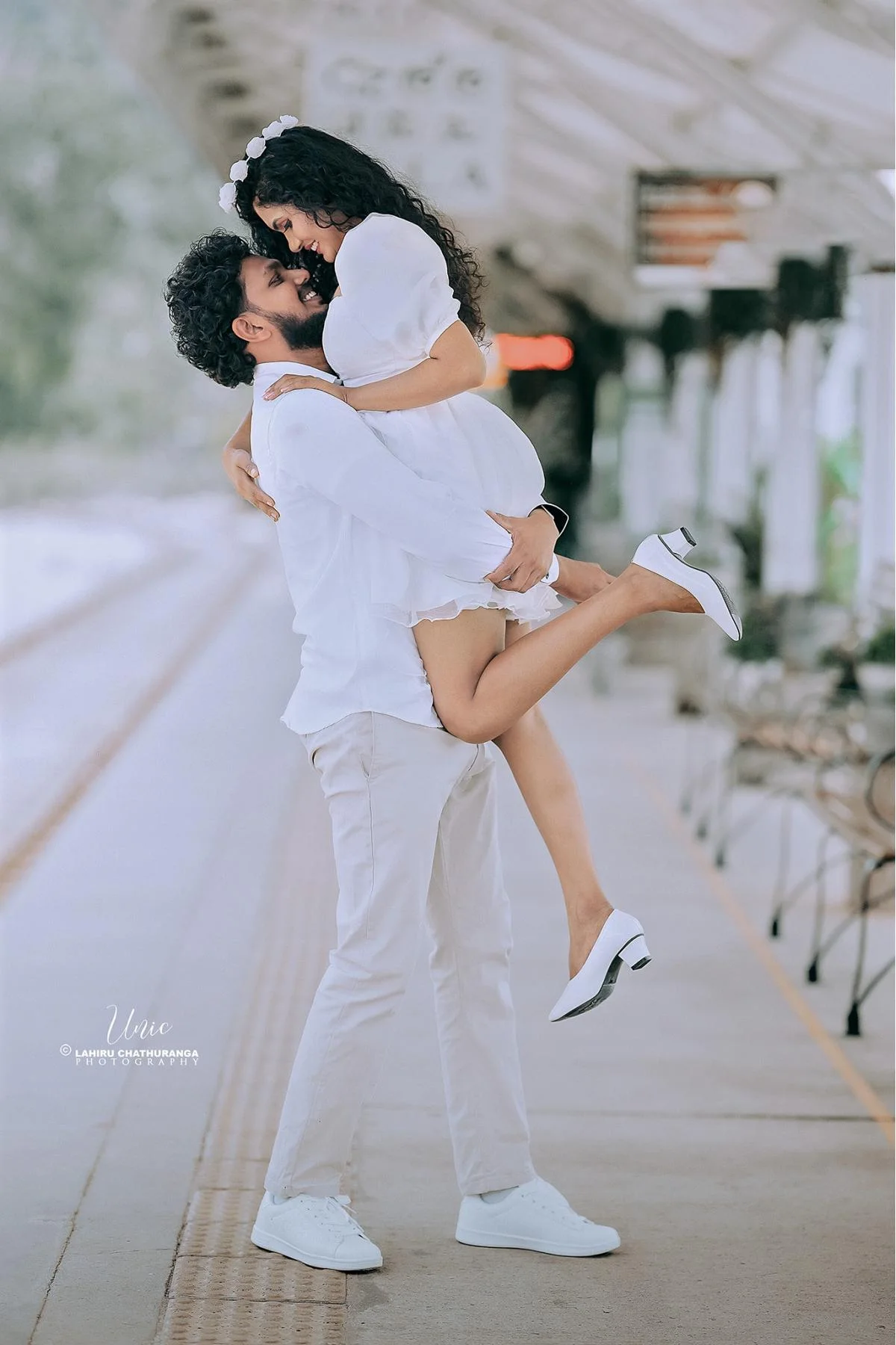 Thanuri & Thithija - Sri Lankan Photoshoot Gallery (10)