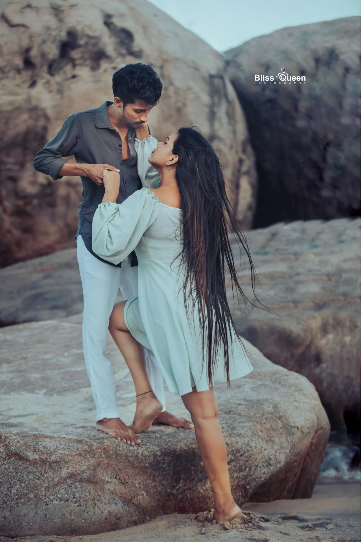 THARUSHI & RUVIN - Sri Lankan Photoshoot Gallery (8)