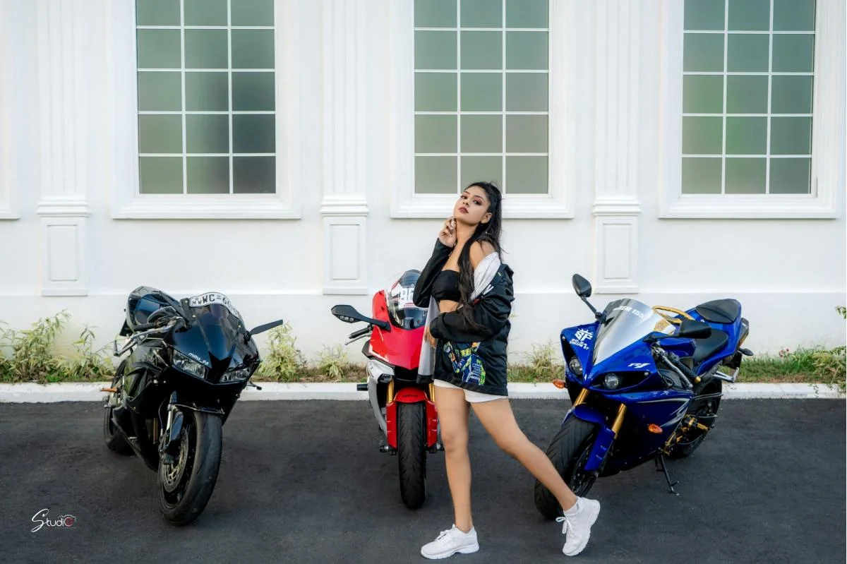 Naveesha  - Sri Lankan Photoshoot Gallery (9)