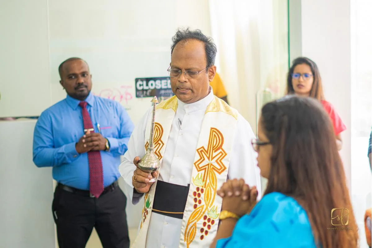 SALON ARADHYA NEW BUSINESS PLACE OPENING - Sri Lankan Photoshoot Gallery (12)