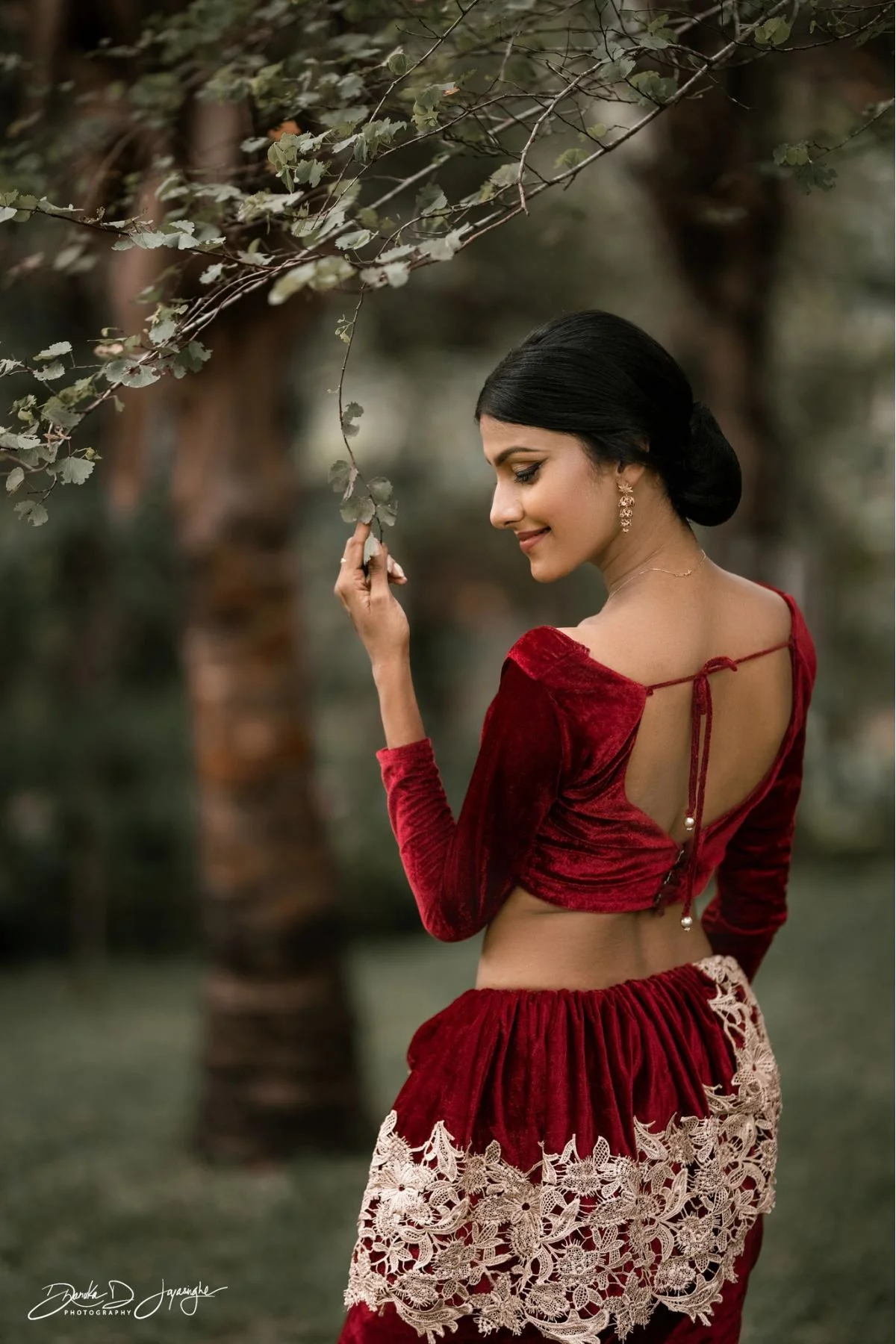 Niwarthana - Sri Lankan Photoshoot Gallery (15)
