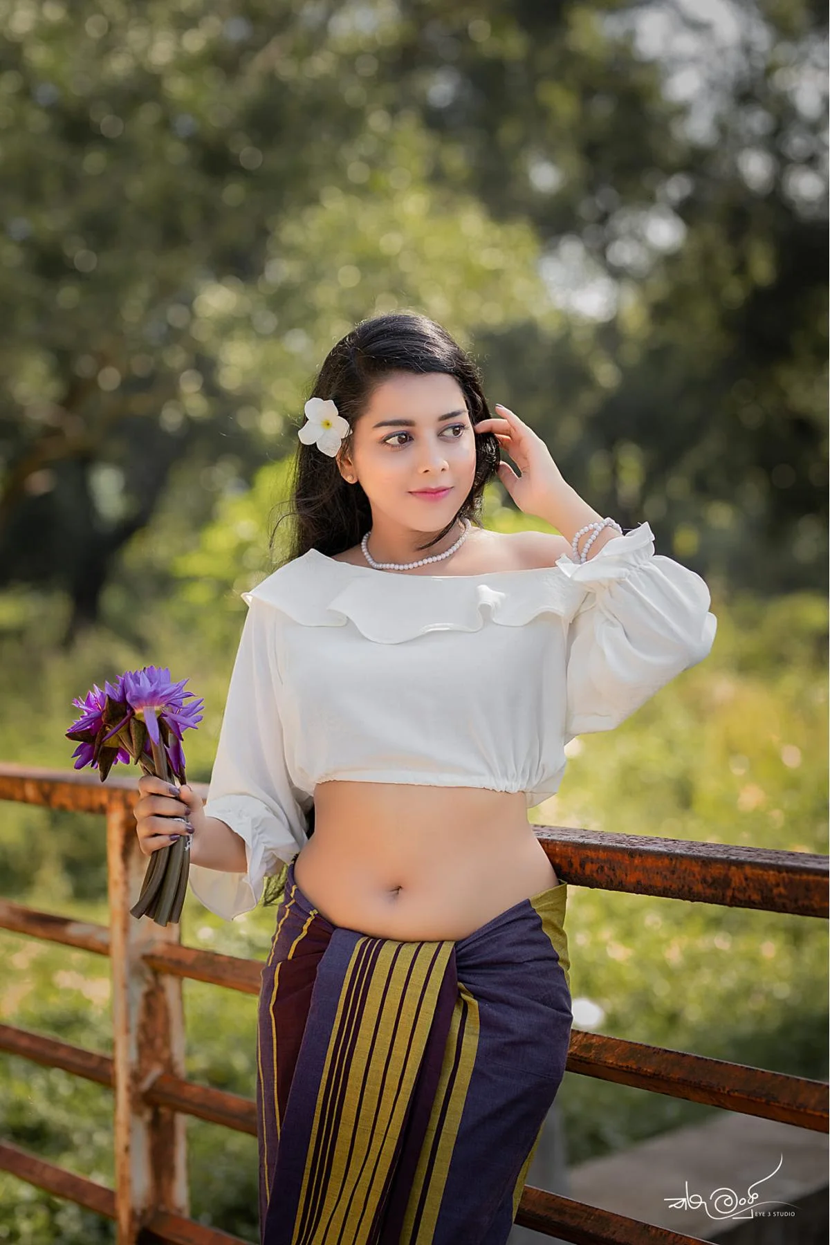 Rashmi - Sri Lankan Photoshoot Gallery (9)
