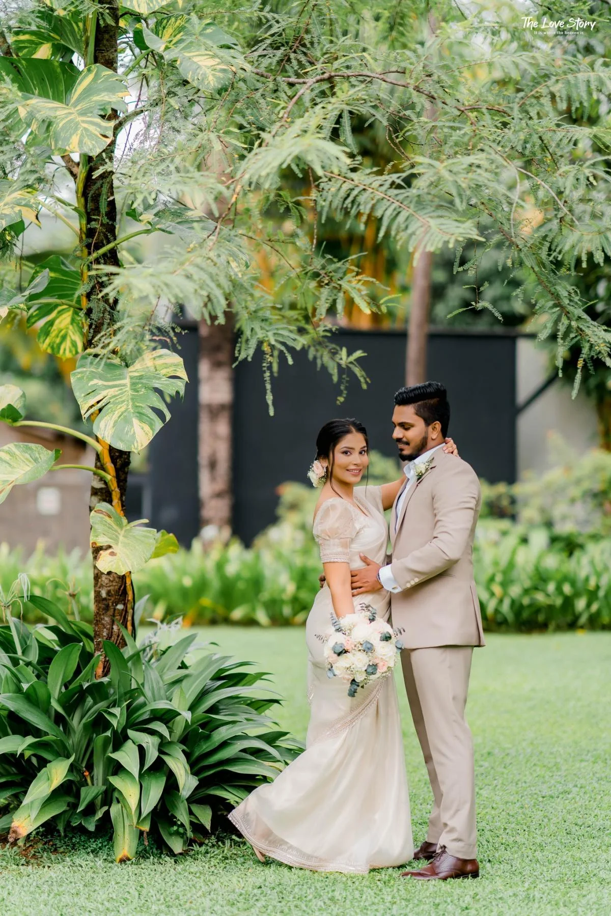 Nihara & Chamara - Sri Lankan Photoshoot Gallery (12)