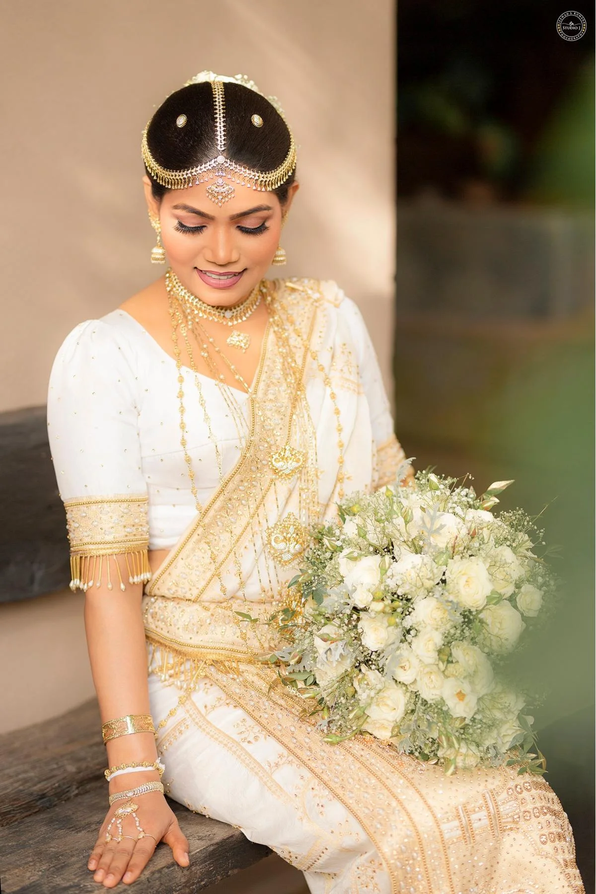 Samanali & Kolitha - Sri Lankan Photoshoot Gallery (9)