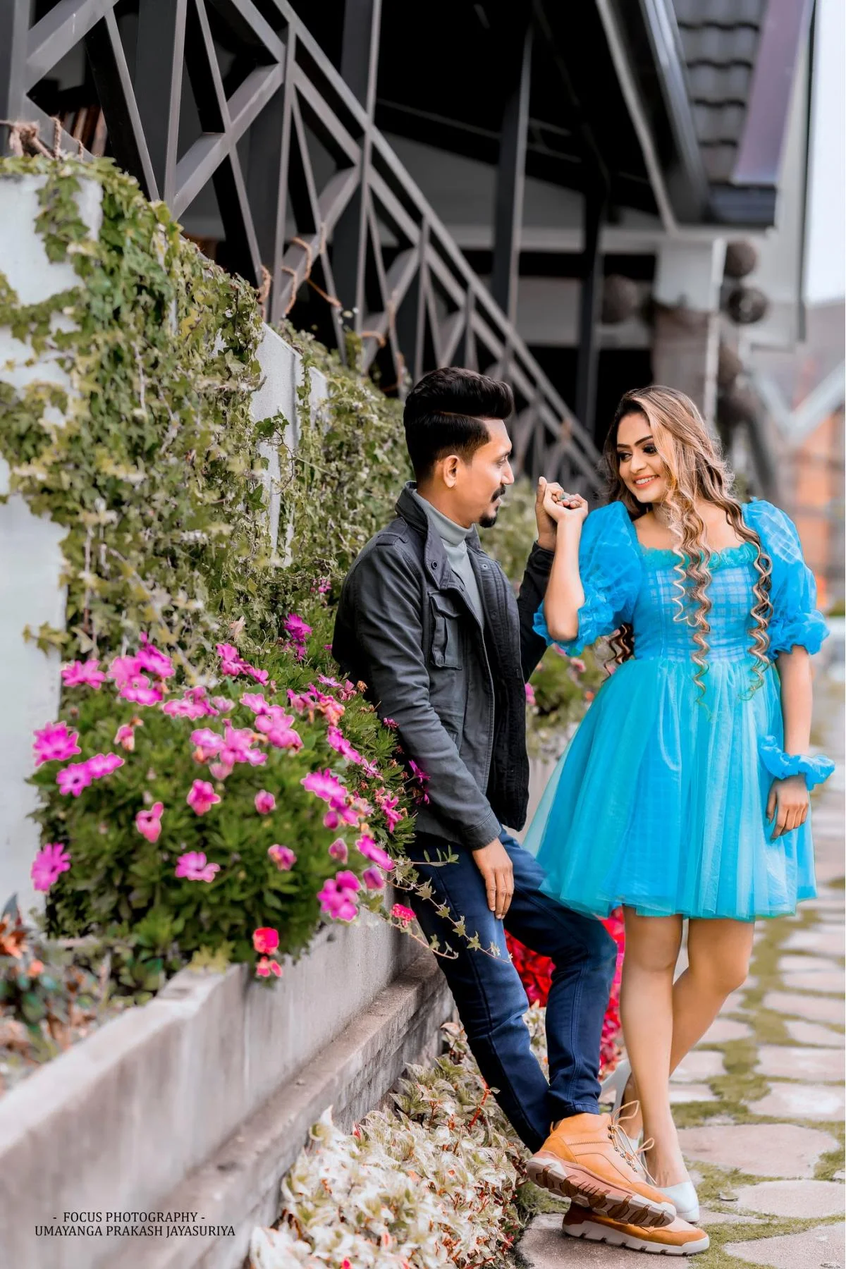 UDITHA & ISHARI - Sri Lankan Photoshoot Gallery (6)