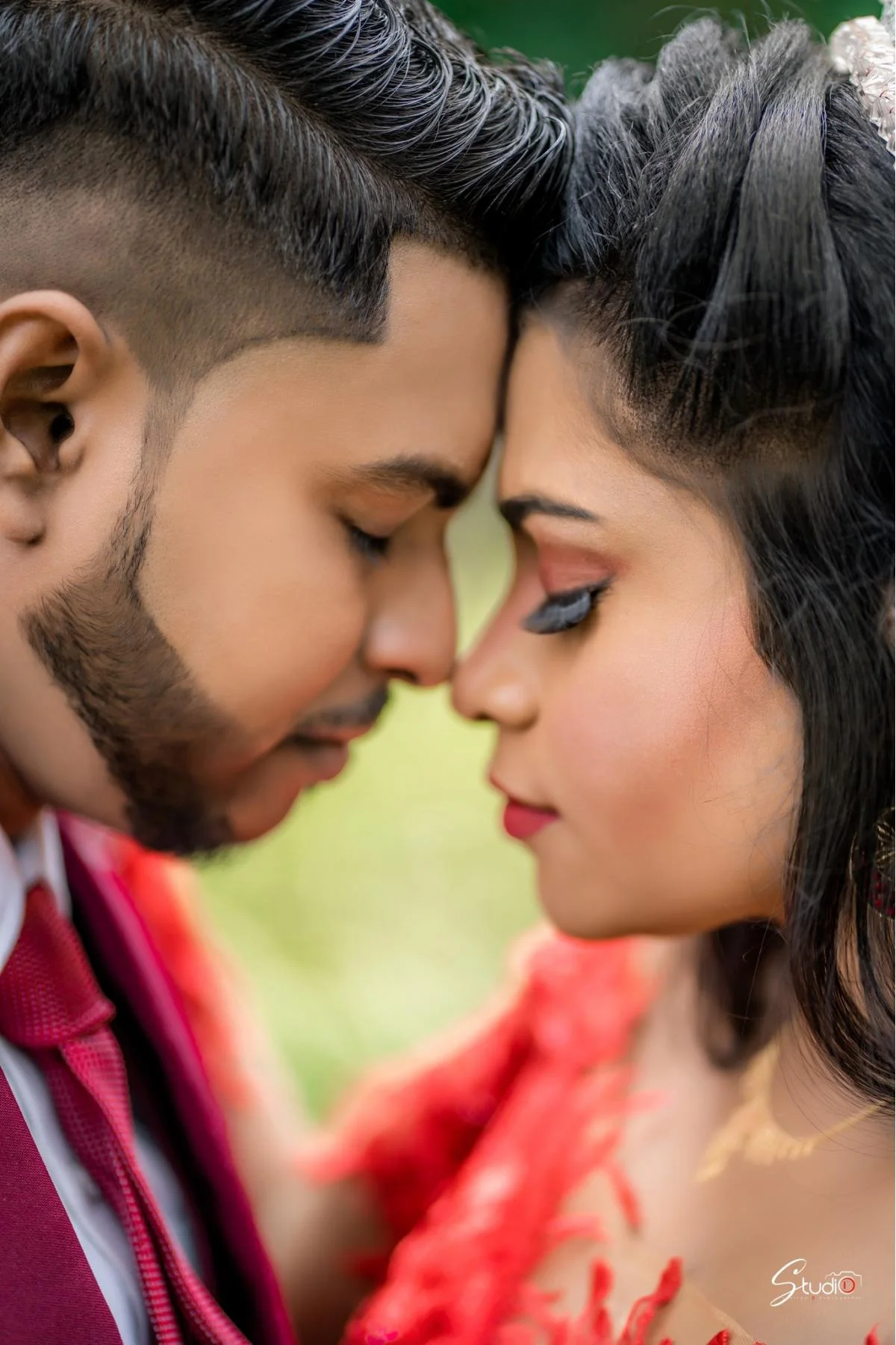    LAKSIRI & ANUPAMA - Sri Lankan Photoshoot Gallery (9)
