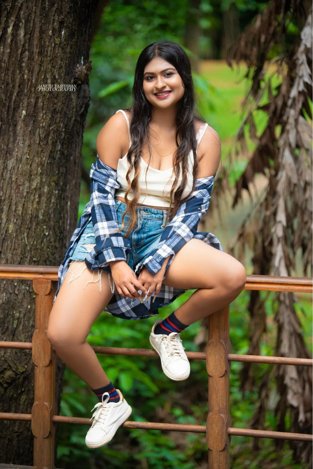 ISHANI - Sri Lankan Photoshoot Gallery (14)