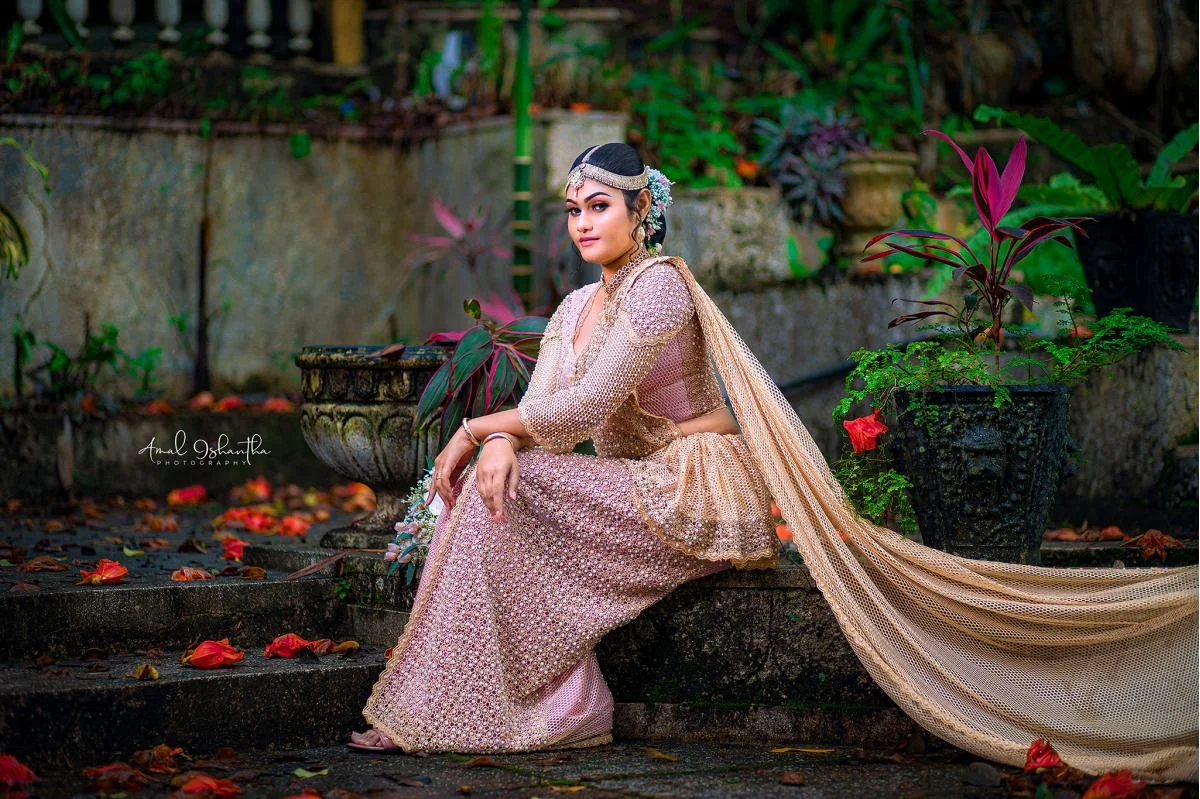 Sew Jayasingha  - Sri Lankan Photoshoot Gallery (5)