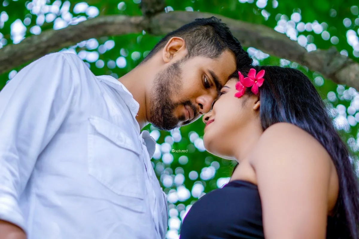 Irushika & Ashinsana - Sri Lankan Photoshoot Gallery (8)
