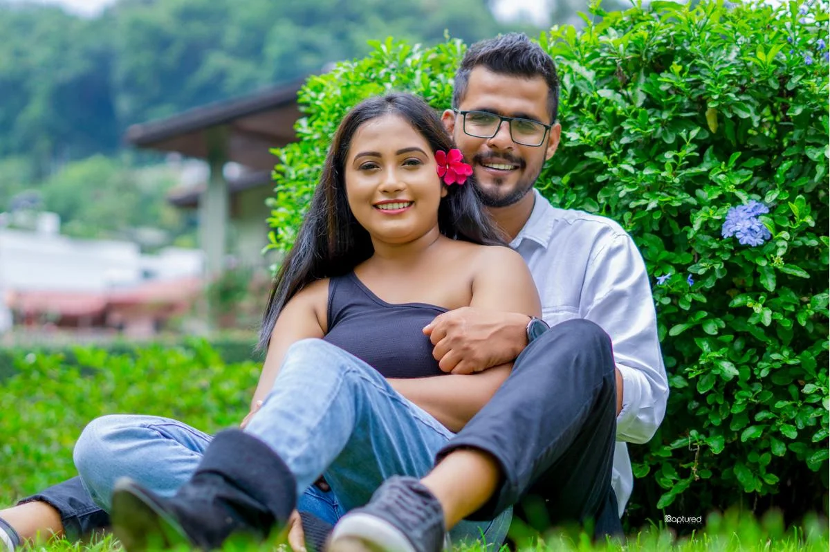 Irushika & Ashinsana - Sri Lankan Photoshoot Gallery (10)