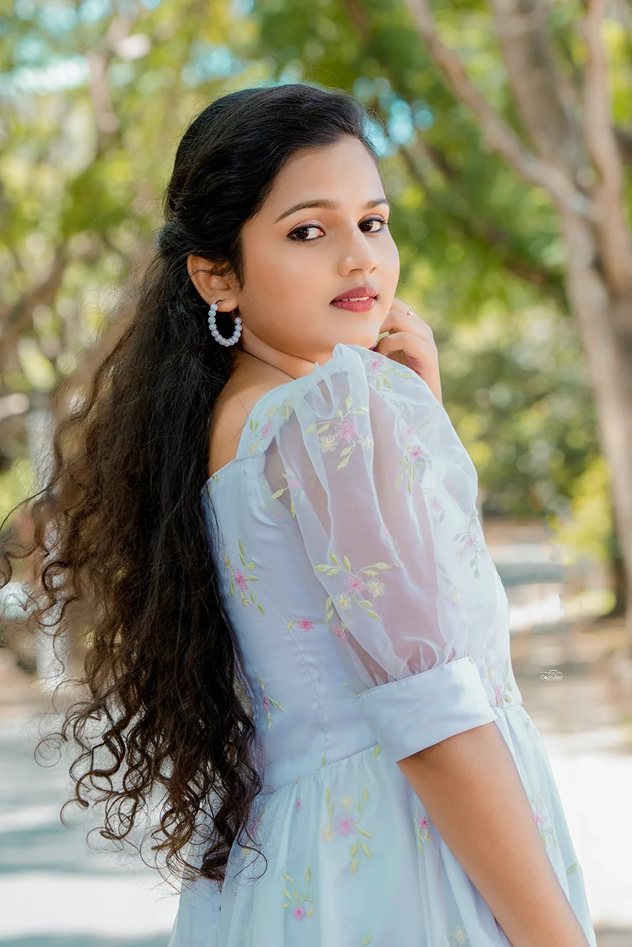 Kavindi Dewmini  - Sri Lankan Photoshoot Gallery (5)