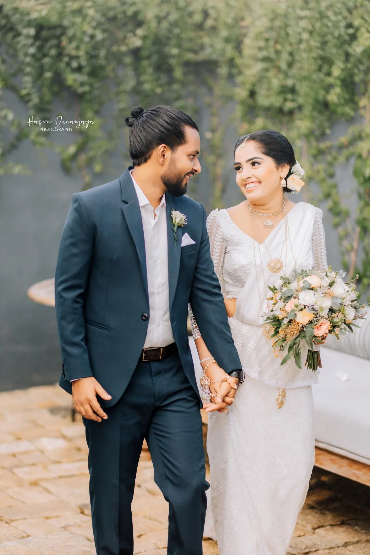 KAVI & SANDUN  - Sri Lankan Photoshoot Gallery (1)