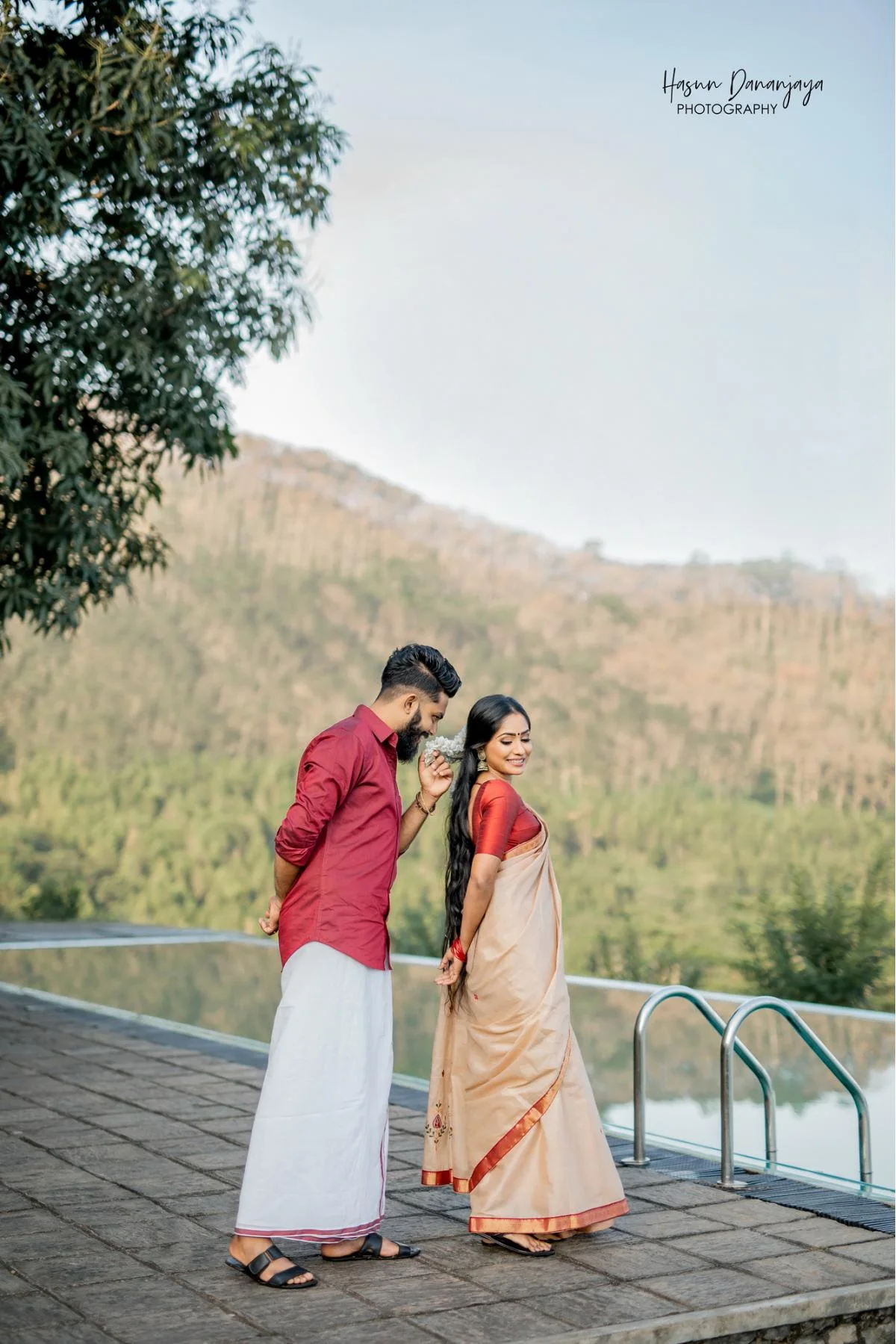 Nihara & Ishara - Sri Lankan Photoshoot Gallery (2)