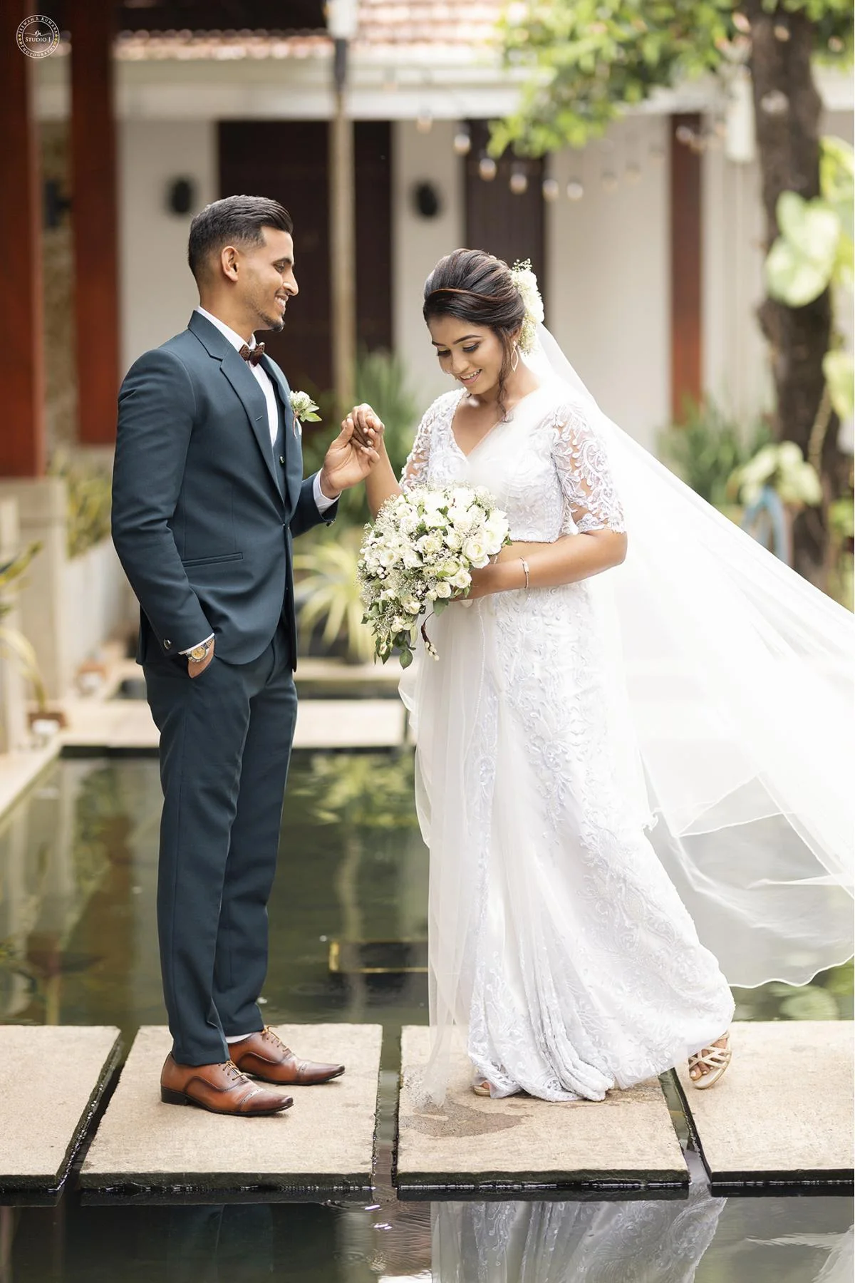 Pooja & Dilshan - Sri Lankan Photoshoot Gallery (6)