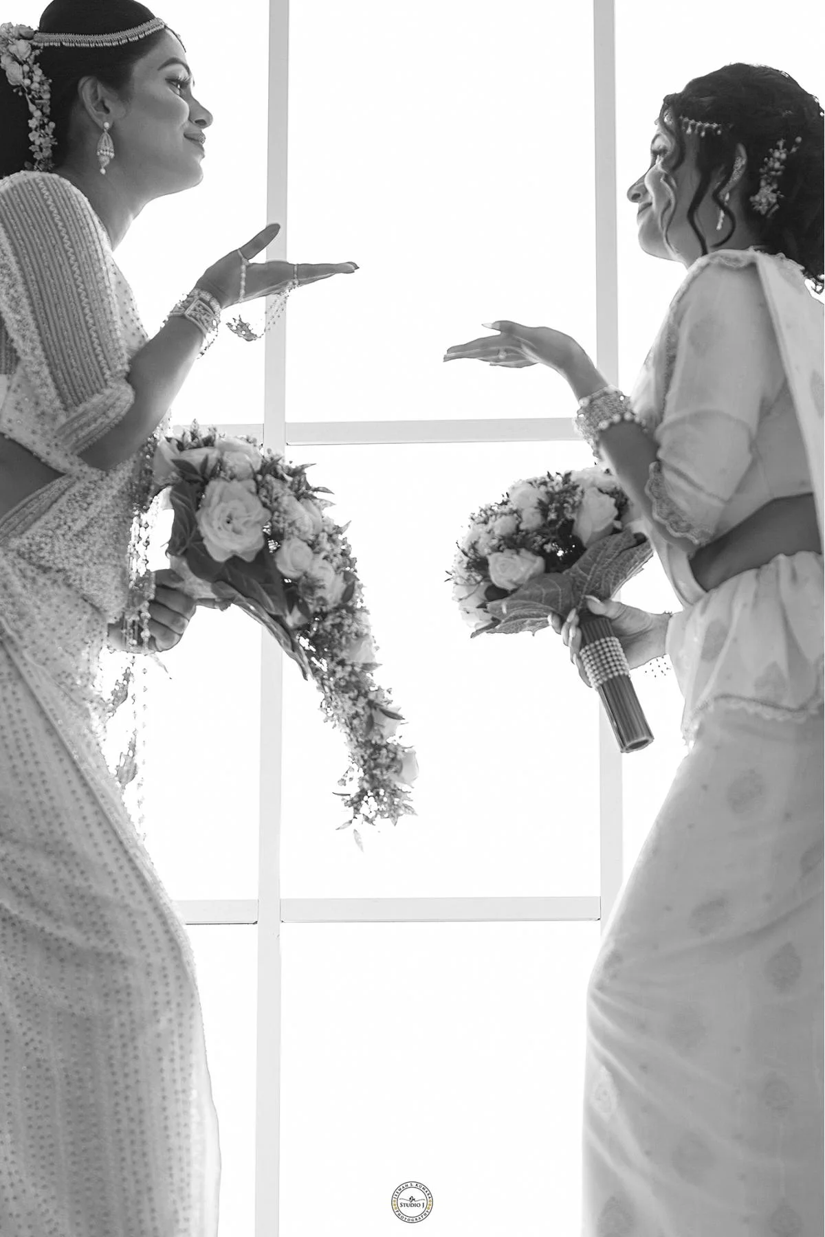 Seneshi & Tharuzy - Sri Lankan Photoshoot Gallery (14)