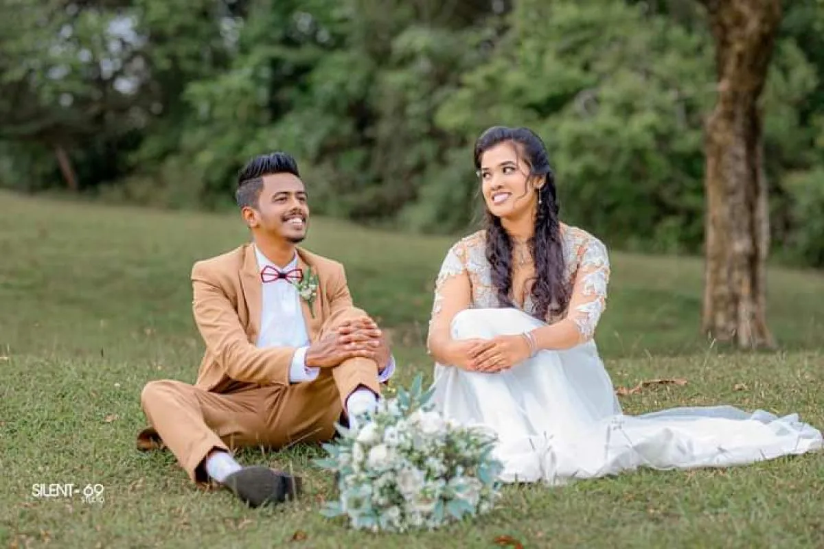 Kalhari & Uditha - Sri Lankan Photoshoot Gallery (1)