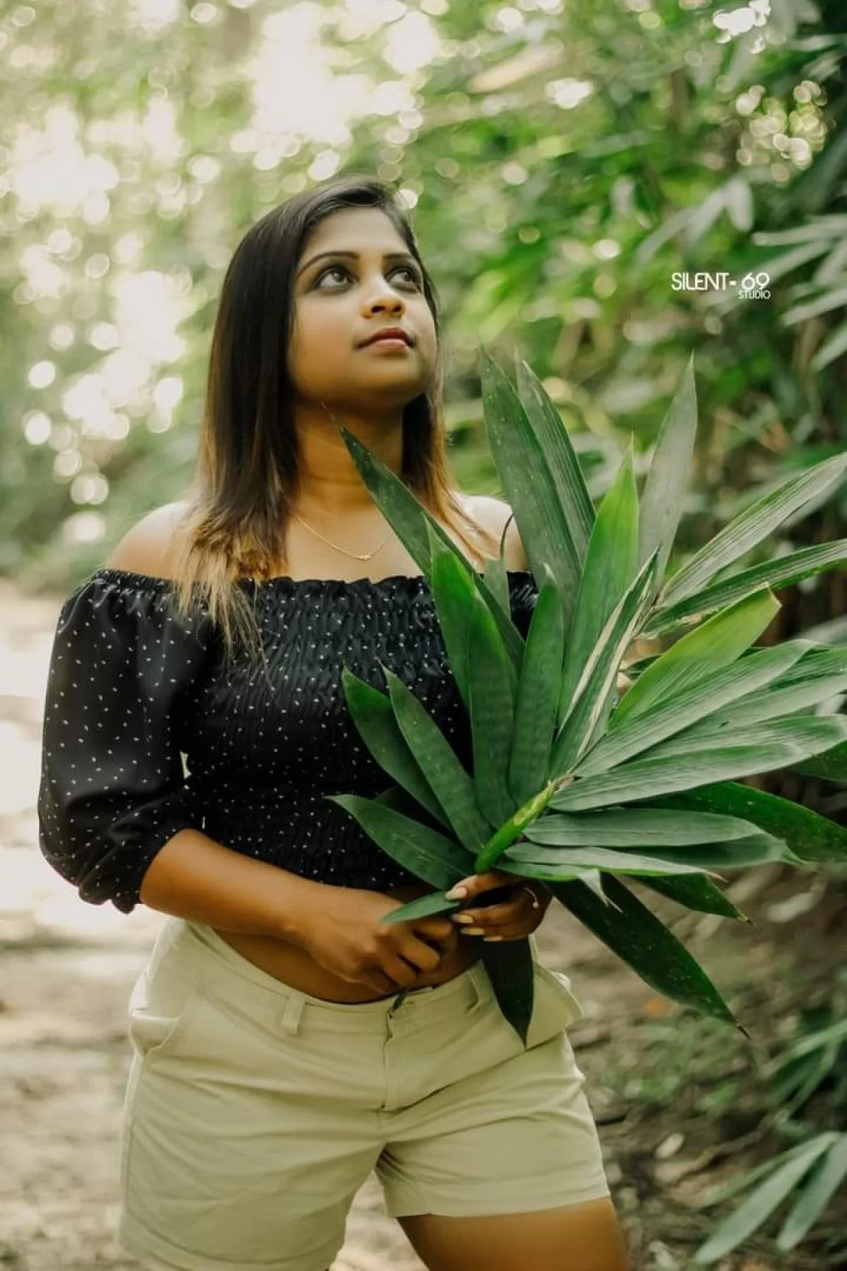 Teshi - Sri Lankan Photoshoot Gallery (4)