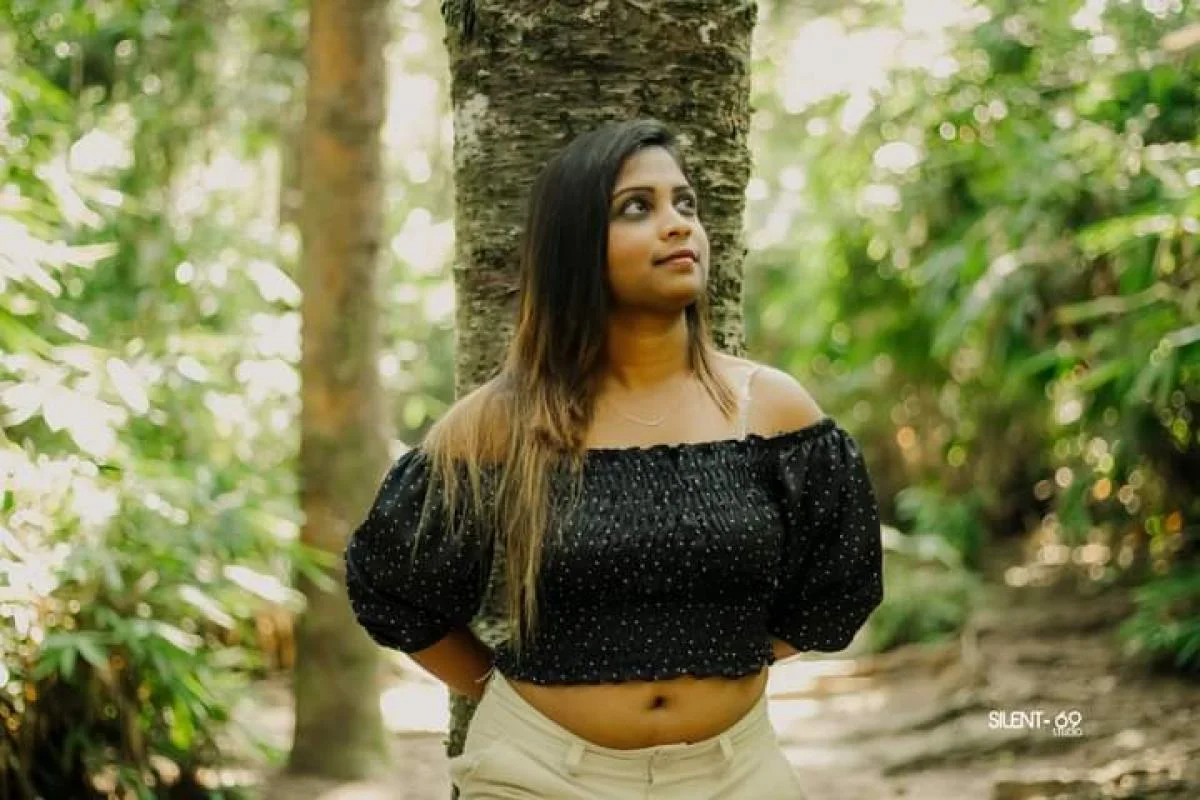 Teshi - Sri Lankan Photoshoot Gallery (5)