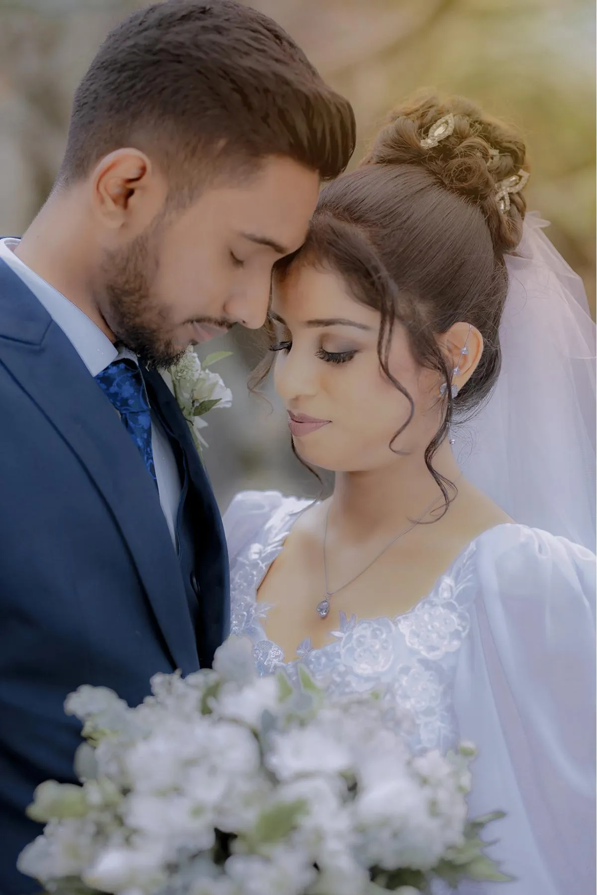 KAVEEN & DEVMINI - Sri Lankan Photoshoot Gallery (1)