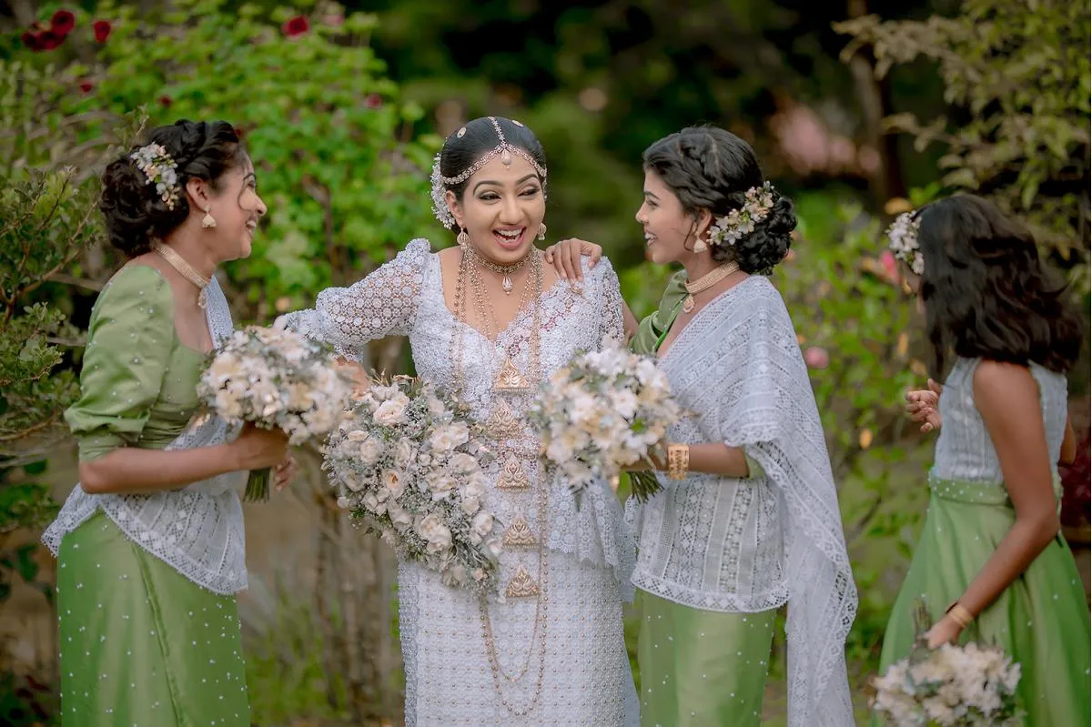  KALPANA &  CHANAKA  - Sri Lankan Photoshoot Gallery (1)
