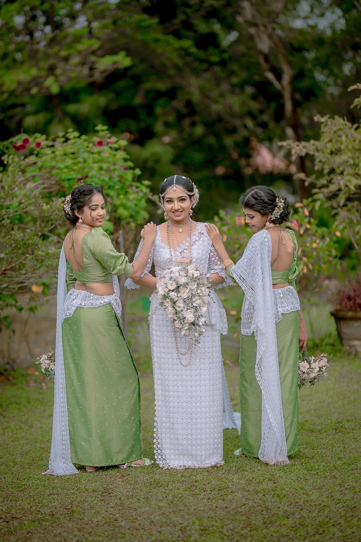  KALPANA &  CHANAKA  - Sri Lankan Photoshoot Gallery (5)