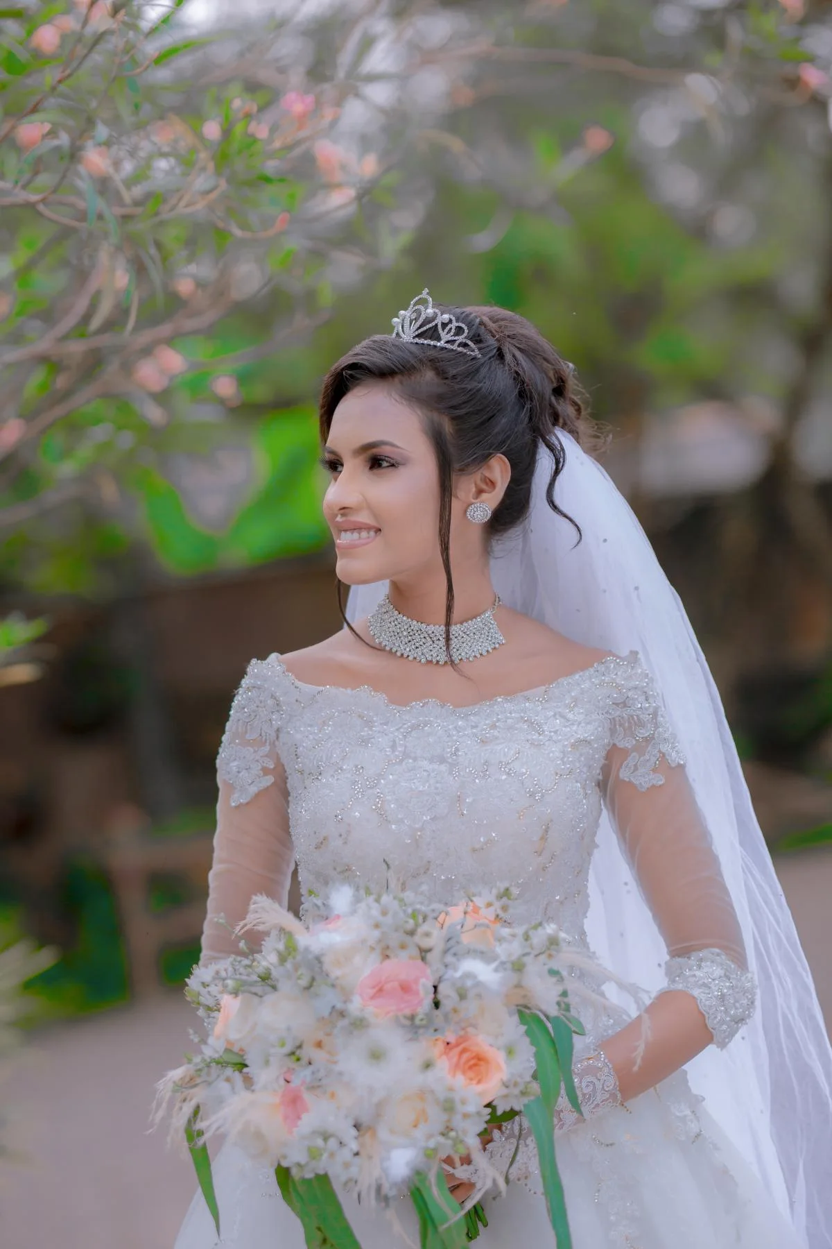 SARA  & SACHINTHA - Sri Lankan Photoshoot Gallery (5)