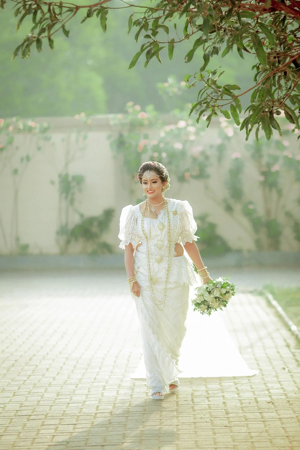  PIYUMI &  SAHAN - Sri Lankan Photoshoot Gallery (6)