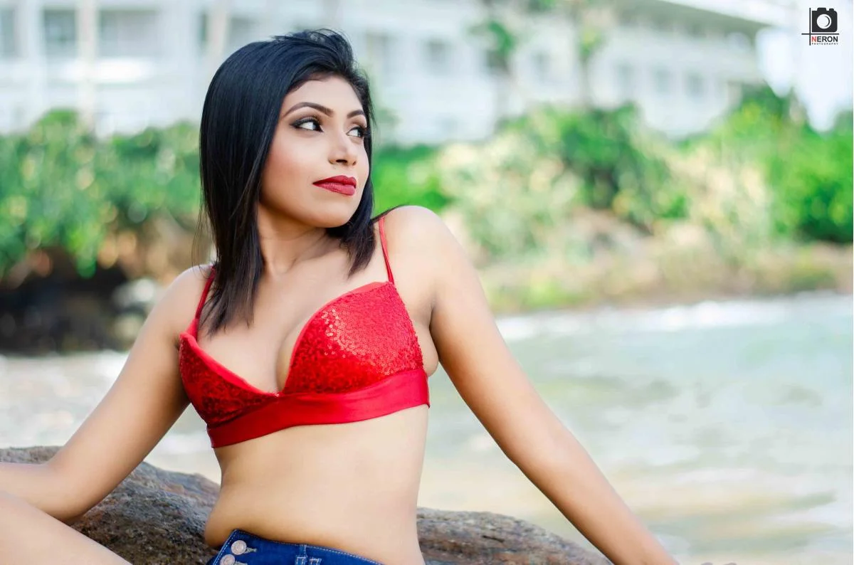 Shamithri Gunarathna - Sri Lankan Photoshoot Gallery (6)