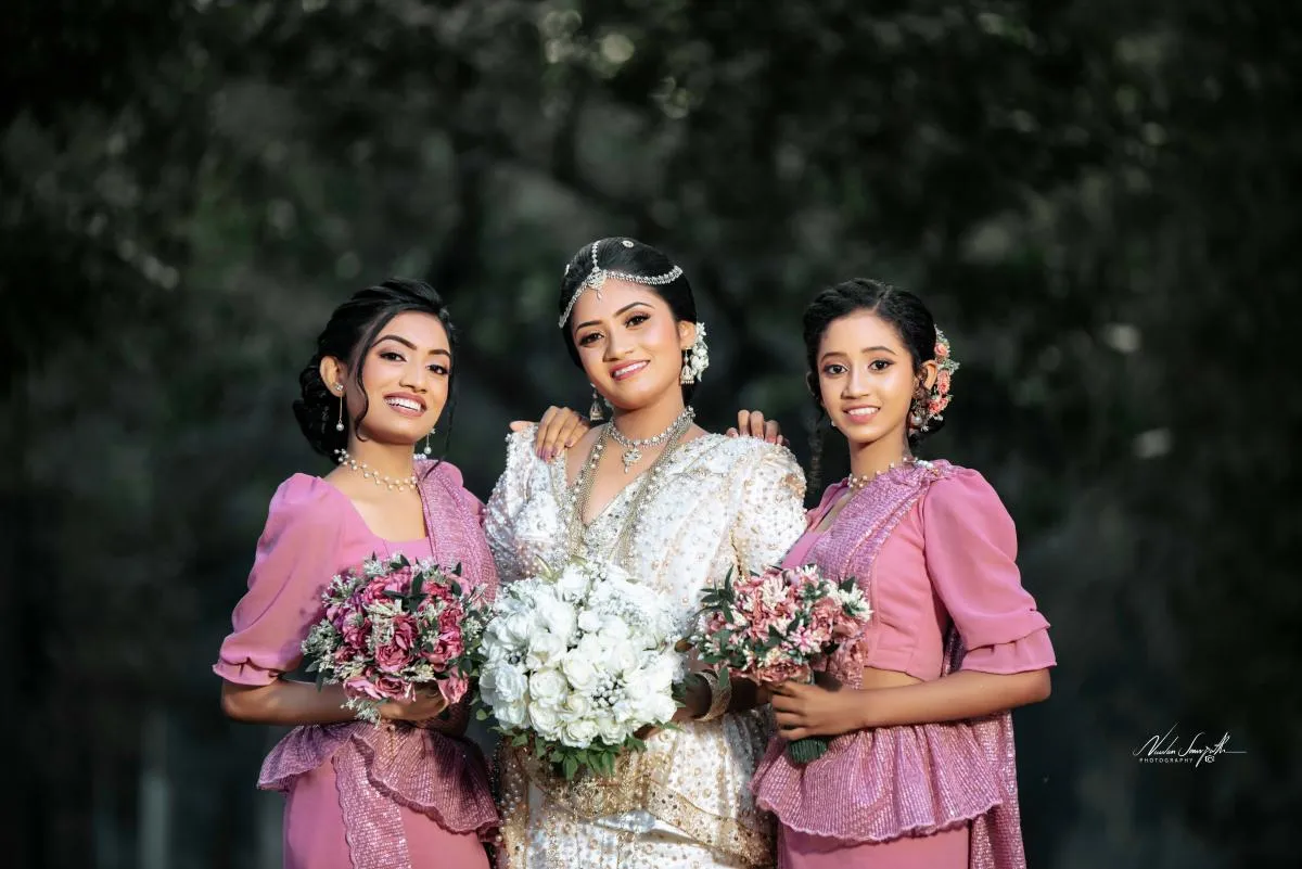 Sithara & Geeth - Sri Lankan Photoshoot Gallery (1)